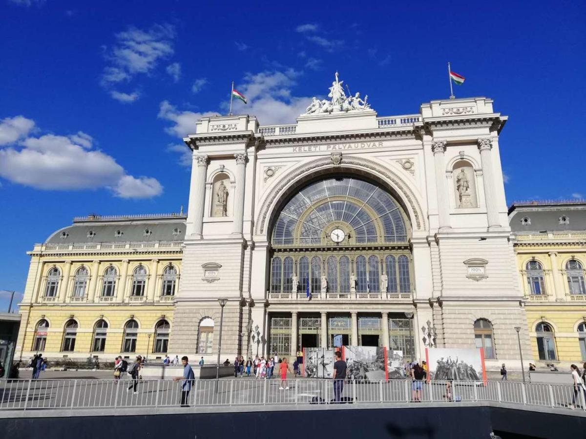 Good Luck Leilighet Budapest Eksteriør bilde